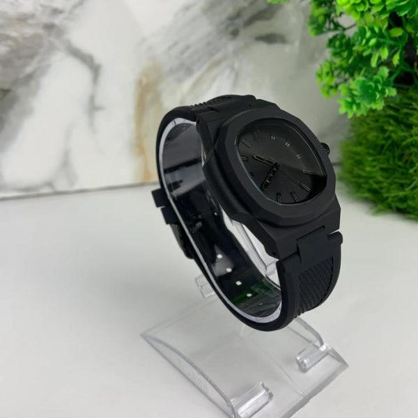 Skmei New Men Quartz Watch